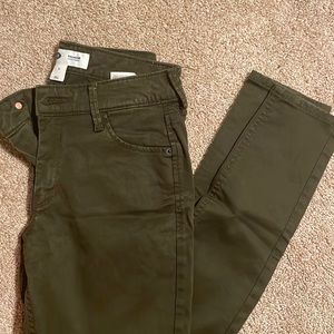 Olive green old navy skinny jeans
